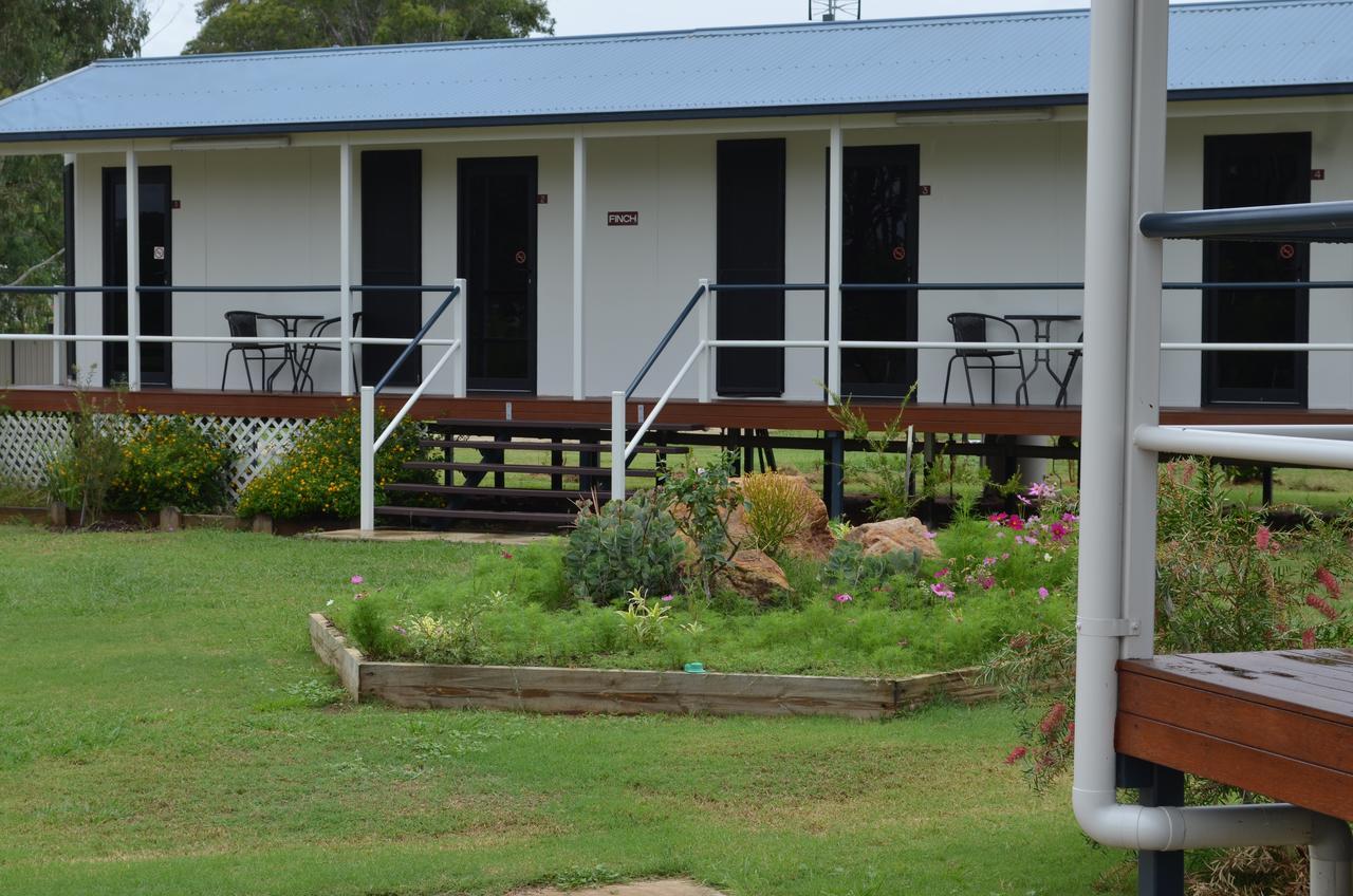 Wondai Accommodation Units And Villas Bagian luar foto